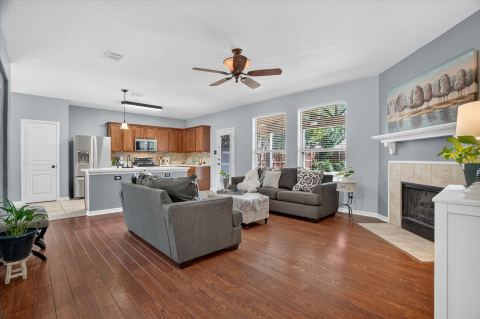4824 Red Velvet Road
