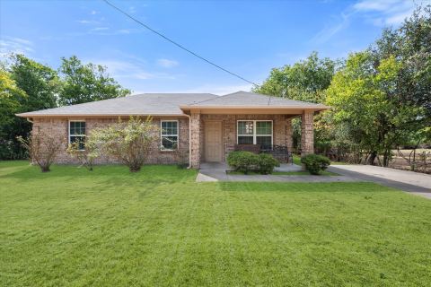 700 Cypress Avenue, Corsicana
