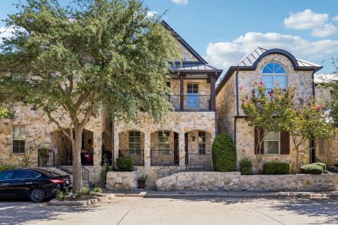 5217 Fort Buckner Drive