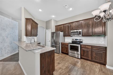 116 Wilson Cliff Drive, White Settlement