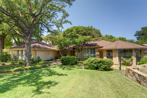 1990 Wind Hill Road