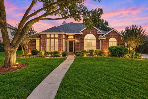 3408 Norwood Circle