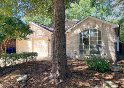 2924 Coventry Lane