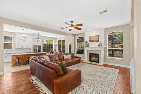 1620 McGreg Lane, Carrollton