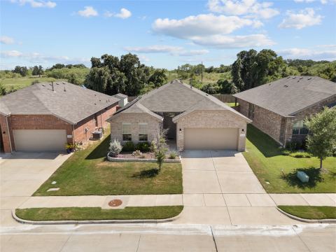 1201 Presidio Lane