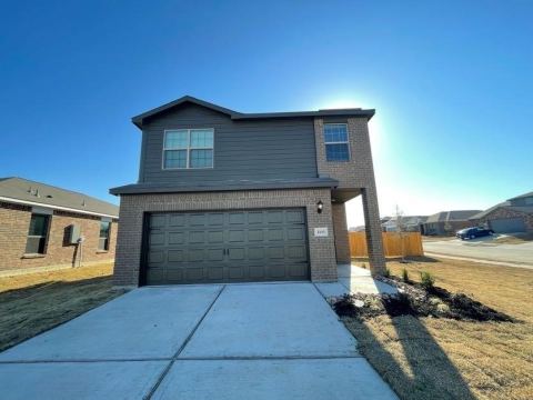 2103 Hialeah Drive, Seagoville