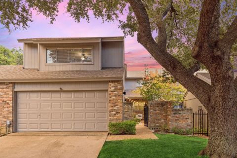9622 Highland View Drive