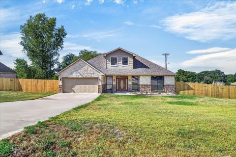 7900 Private Road 7905