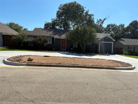 6441 Drury Lane, Fort Worth
