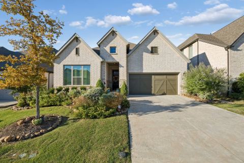 2546 Runhappy Court
