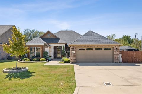 101 Prairie Meadow Lane