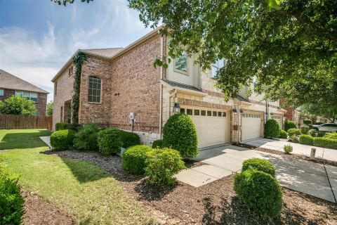 1838 Villa Drive