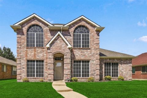 1021 Dartmouth Drive
