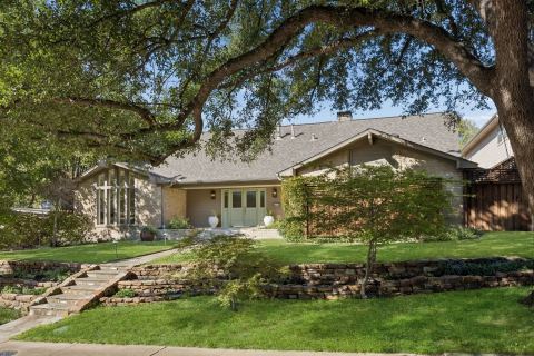 10115 Chesterton Drive, Dallas