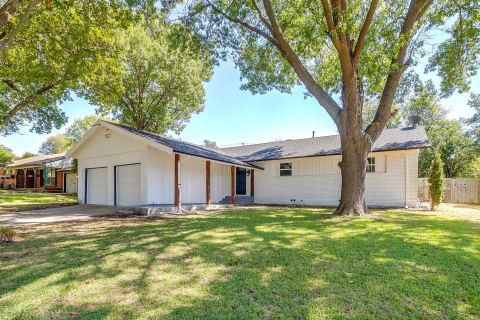 3205 Cortez Drive