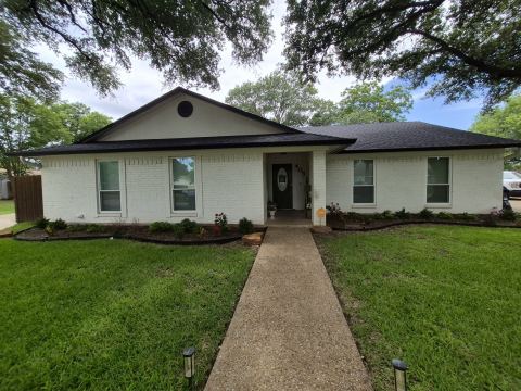 405 W Lindenwood Lane, Hewitt