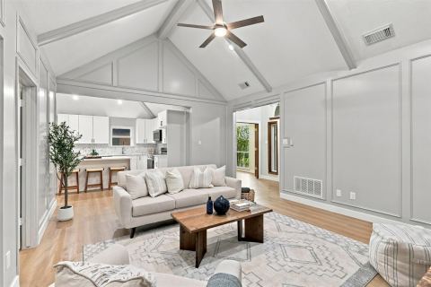 1316 Royal Palm Lane