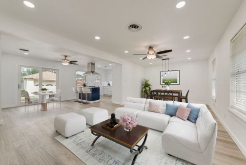 9107 Lindaro Lane