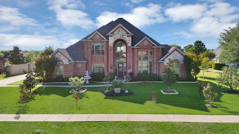 1611 Mustang Court