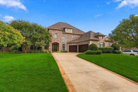 204 Saint Tropez Drive