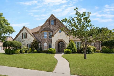804 White Buffalo Lane