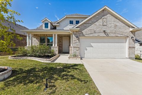 5317 Waterview Court, Haltom City