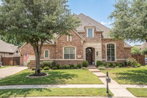 5209 Saddle Drive