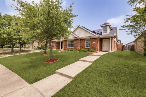 1308 Honeywood Lane