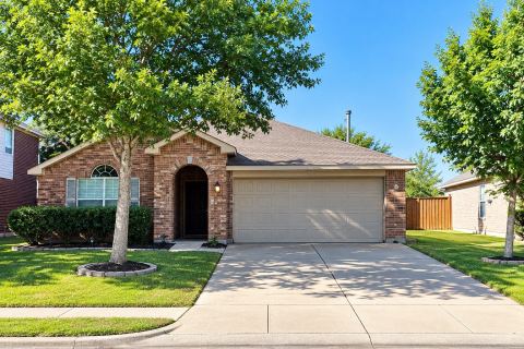 7467 Gallo, Grand Prairie