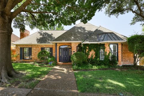 5908 Fallsview Lane