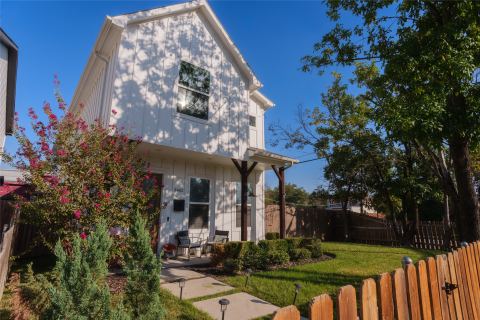 3402 Ladd Street, Dallas