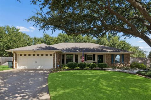 7416 Shady Hollow Court