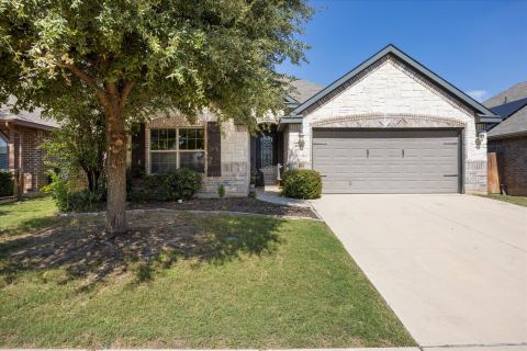 2064 Leonard Ranch Road, Fort Worth