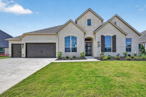 416 Mercury Court, Northlake