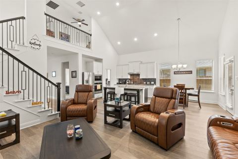 2837 Fargo Mews