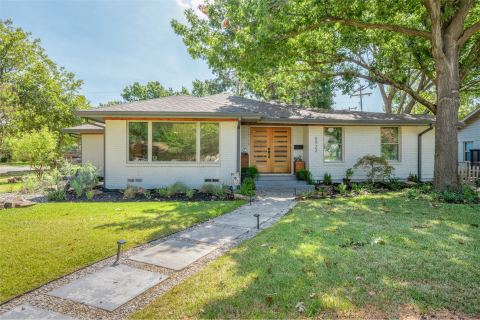 9922 Kilarney Drive