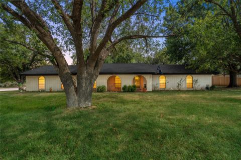 739 N Old Robinson Road