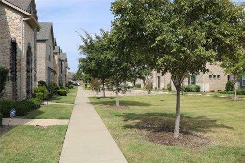 2729 Vista Park Lane