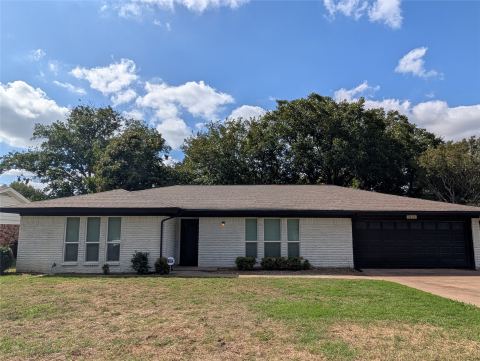 7804 Rockdale Road, Fort Worth