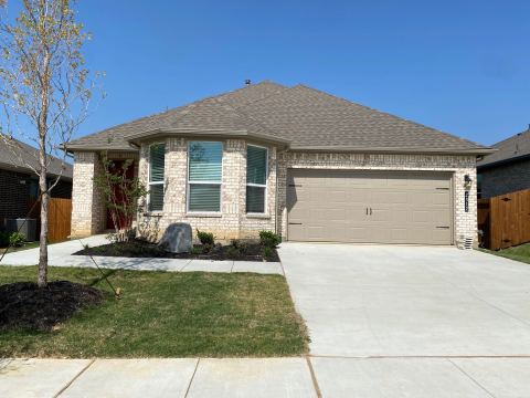 2312 redwing Drive, Denton