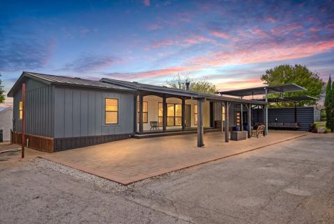 9048 Magnolia Blossom Trail, Fort Worth