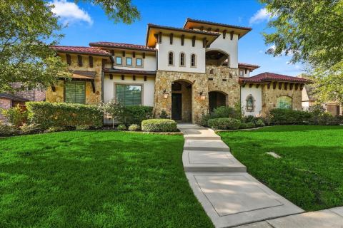 413 Saint Tropez Drive