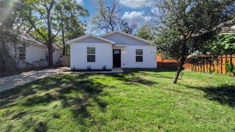 3823 Colonial Avenue, Dallas